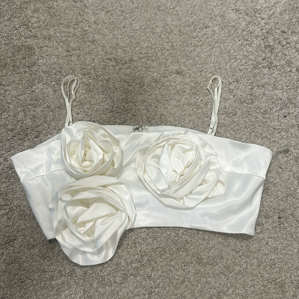 ‘The Last Rose Satin Top’